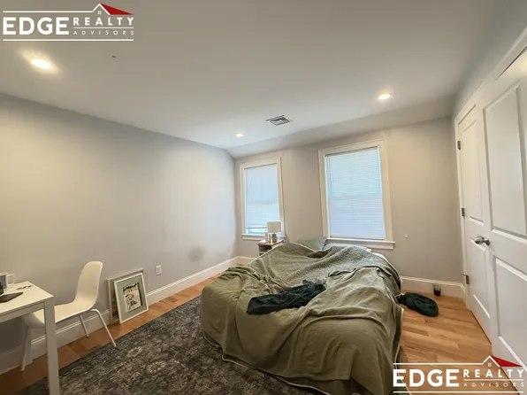 18 Bothwell Rd, Brighton, MA