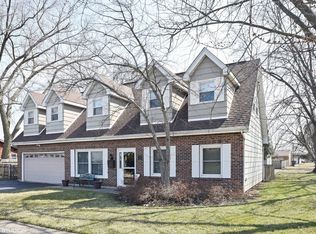 8131 N Carnaby Ct, Hanover Park, IL