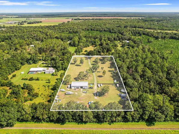 6321 Bolling Ln, Elkton, FL 32033
