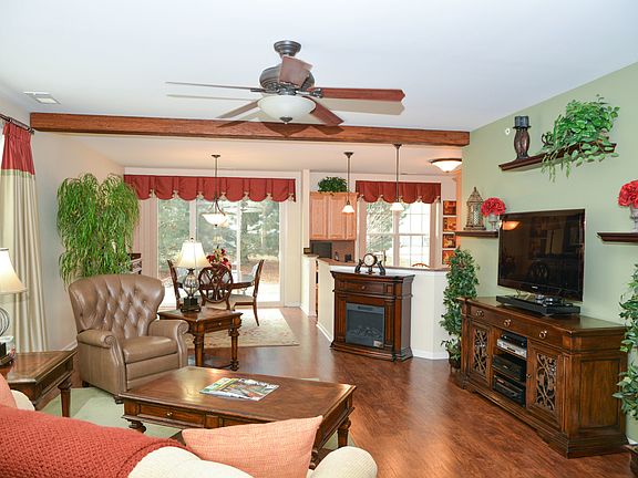2nd image of 13297 Silver Birch Dr