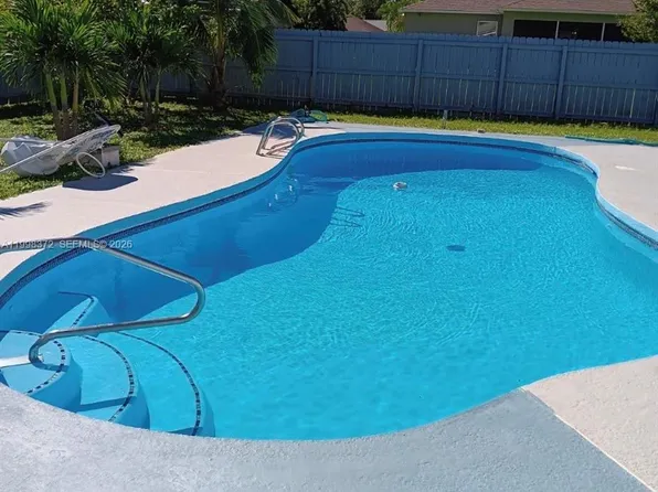 146 Bonfire Ave NE, Palm Bay, FL 32907