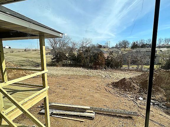 3rd image of 1226 Summerfield Dr