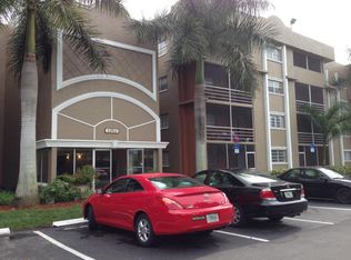 22511 SW 66th Ave APT 215, Boca Raton, FL 33428