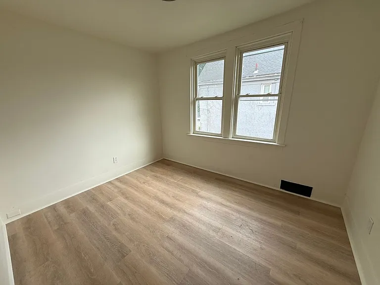 74 Pasadena Street — Photo 22