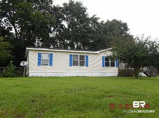 143 Wren Ln, Robertsdale, AL 36567