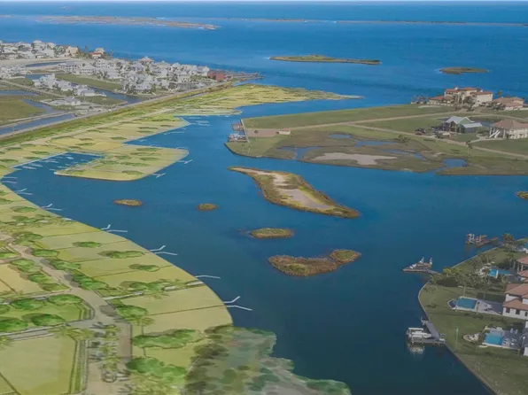 117 King Tide Dr, Rockport, TX 78382