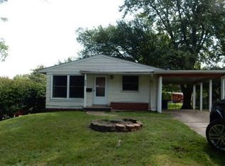 980 S Lafayette St, Florissant, MO 63031