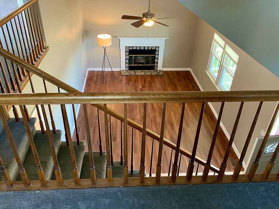 2nd image of 2730 Autumn Chase Dr