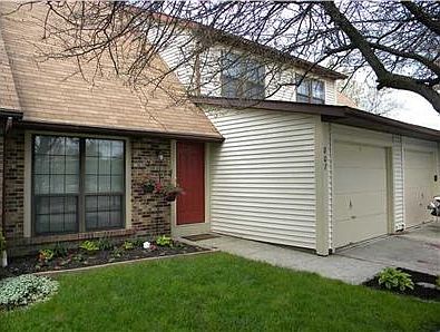 1st image of 807 Applewood Ln