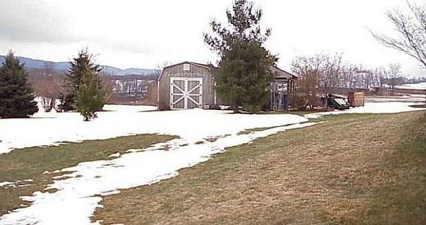 2nd image of 228 Weaver Rd
