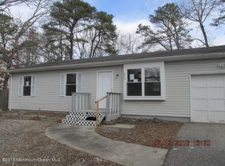 273 Schooner Rd, Manahawkin, NJ 08050