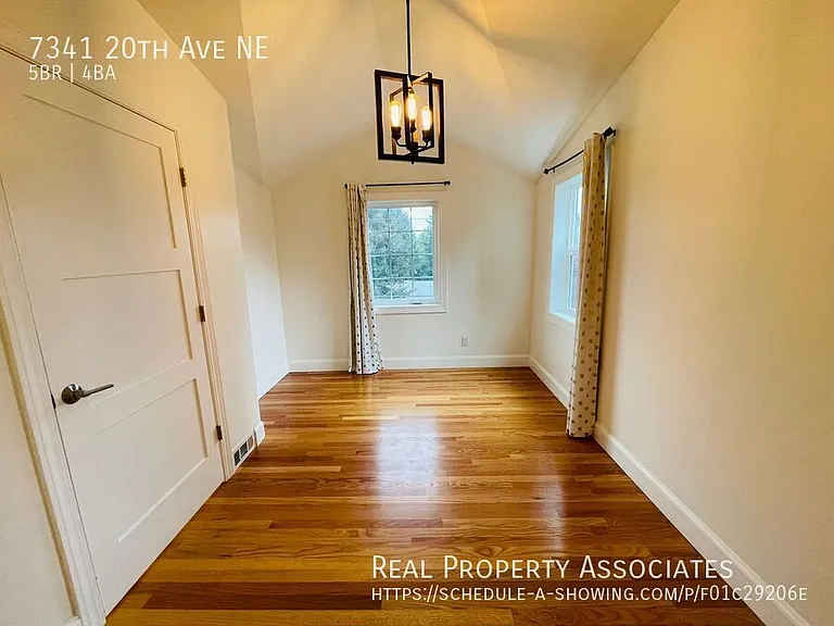 7341 20th Ave NE — Photo 39