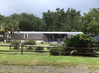 62 Stanley Dr, Crawfordville, FL 32327