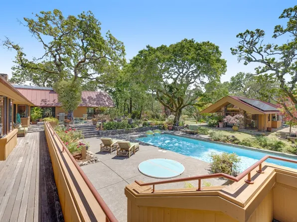 9363 Ladera Road, Glen Ellen, CA 95442