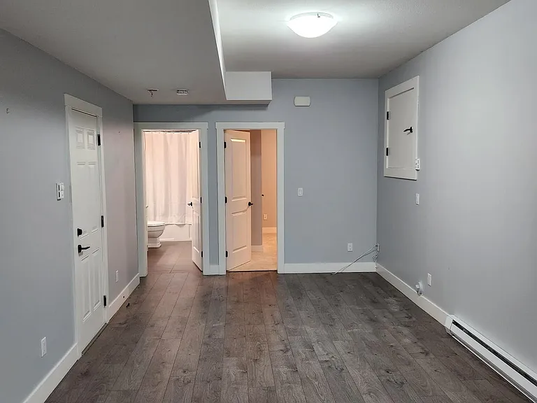 3417 Devonshire Ave — Photo 3