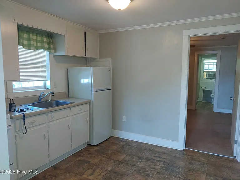 3809 Freedom Way #3 — Photo 3