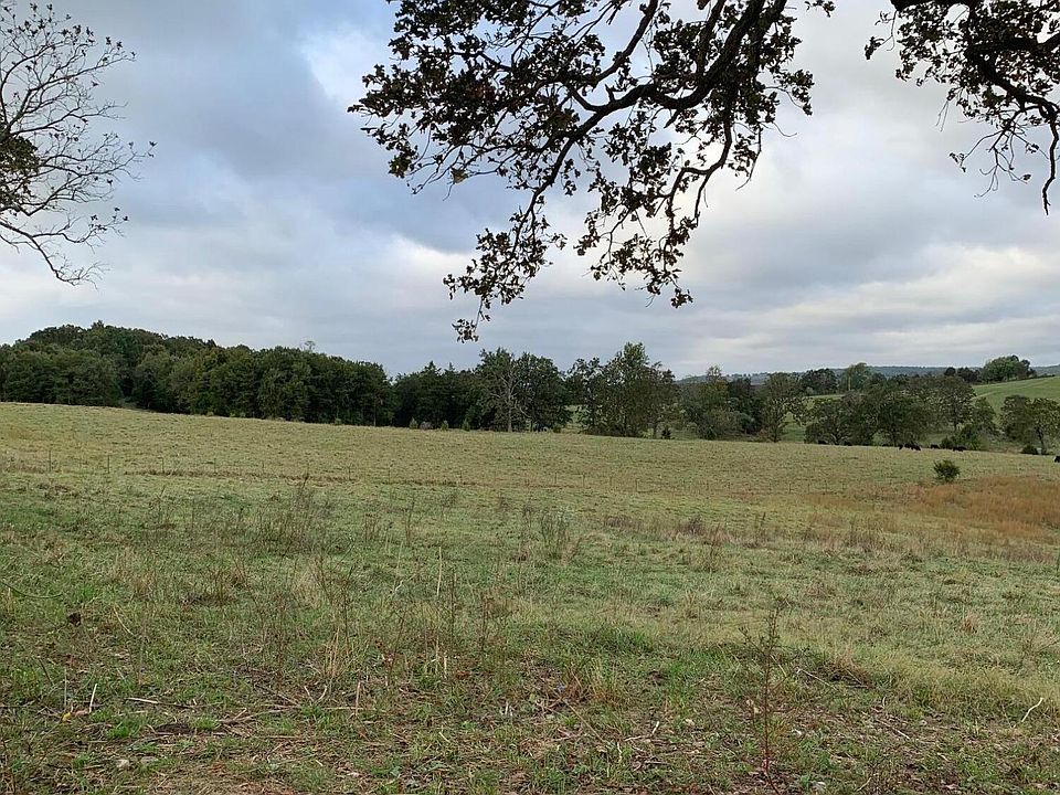2nd image of 1406 Highway 143