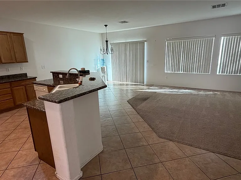 2205 Willow Wren Dr — Photo 5