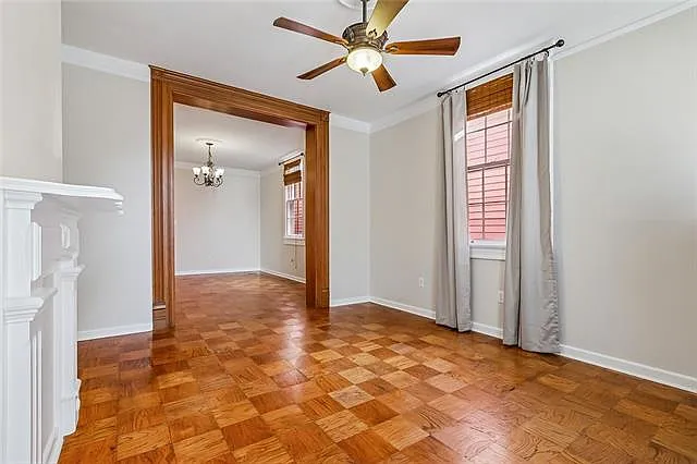 2327 Dauphine St — Photo 2