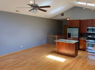 3305 S Michigan Ave #3, Chicago, IL
