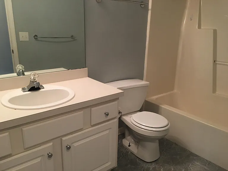 900 S Twin Oaks Way — Photo 13