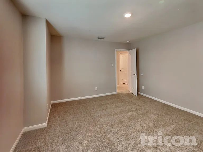 11769 Alcoser Ct — Photo 12