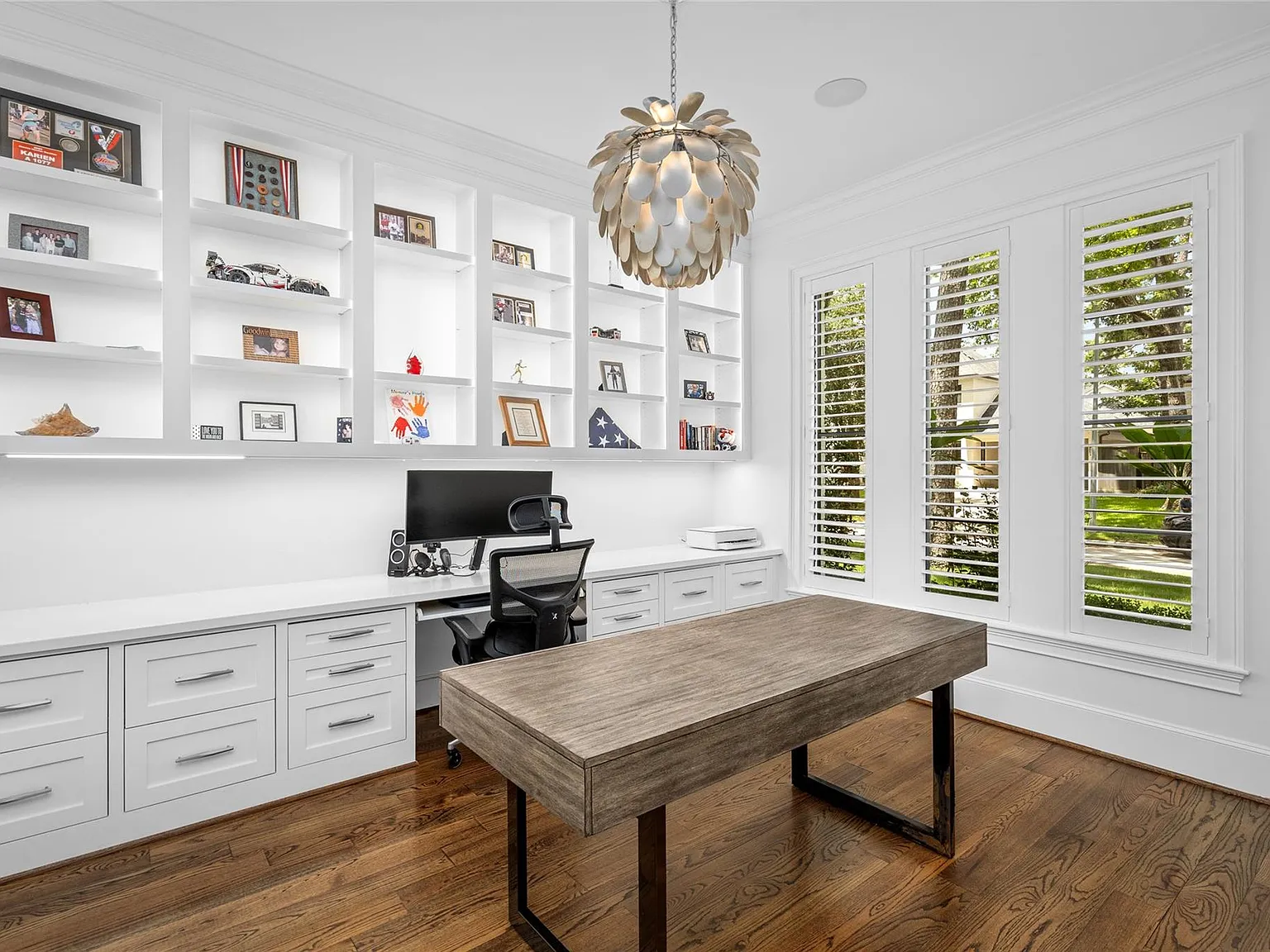 6 bed, 6.5 bath, 4458 sqft, $13,500 — Photo 4