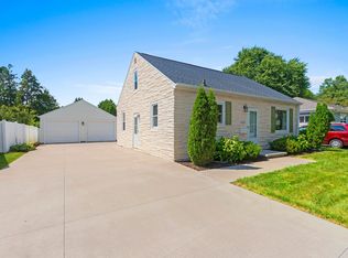 1525 N Outagamie St, Appleton, WI 54914