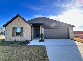 509 Brook View Dr, Van Alstyne, TX 75495