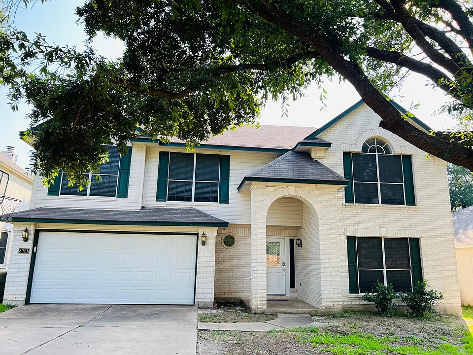 8021 Luling Ln