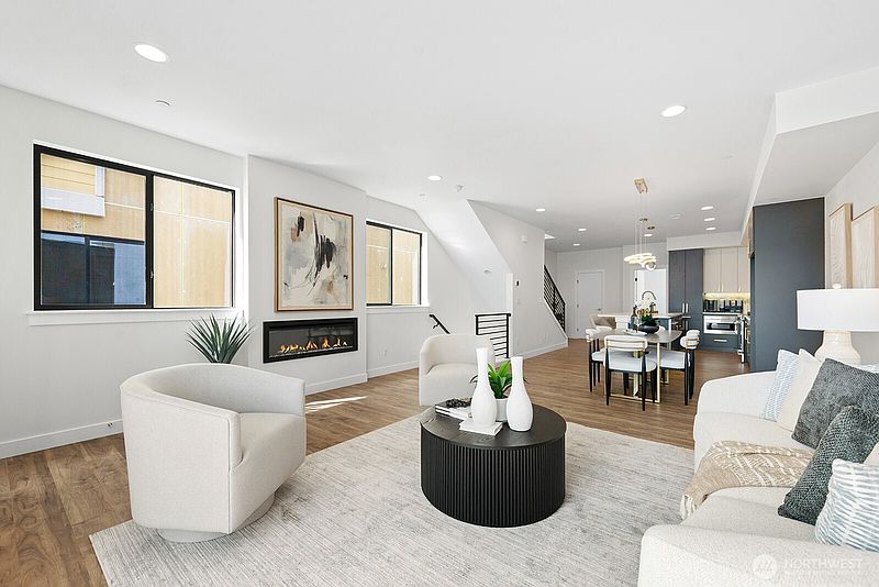 3rd image of 17116 35th Drive SE #B1