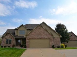 3775 Country Ln, Brownsburg, IN 46112