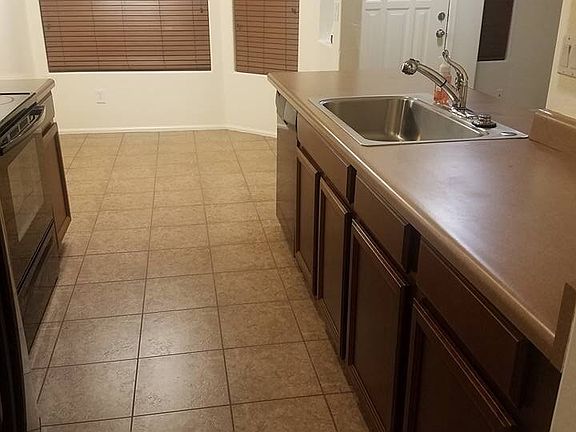 2nd image of 1739 E Daniella Dr