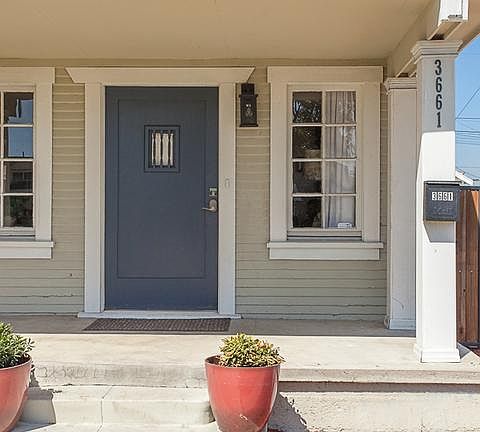 3rd image of 3661 W 58th Pl