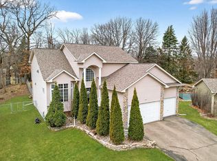 13316 Commonwealth Dr, Burnsville, MN 55337