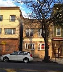 5th image of 76 Mallory Ave #1