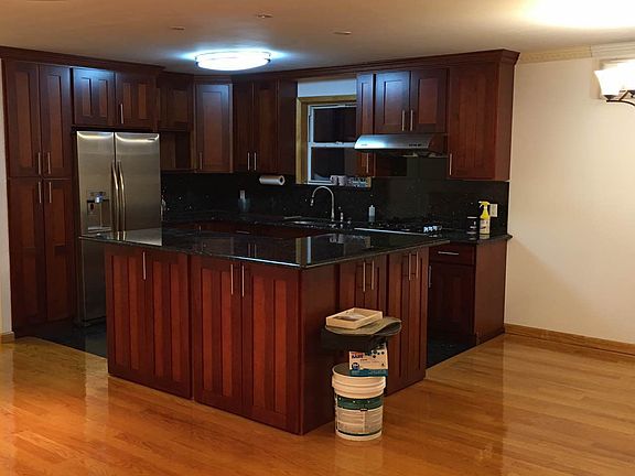 4th image of 6122 218th St #2