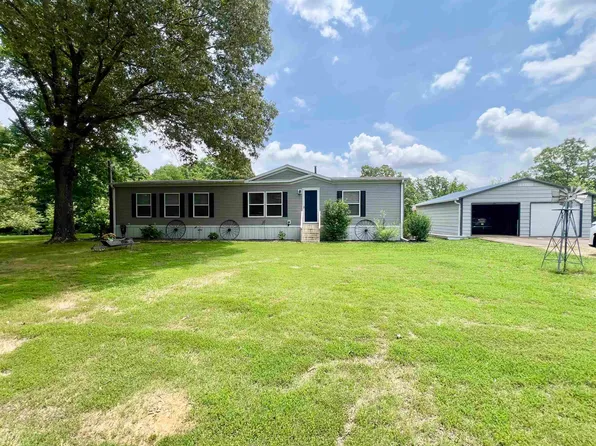 2045 Hardin Graveyard Rd, Adamsville, TN 38310