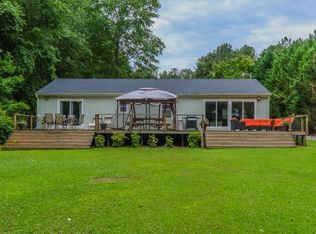 26 Watermans Ct, Gasburg, VA 23857