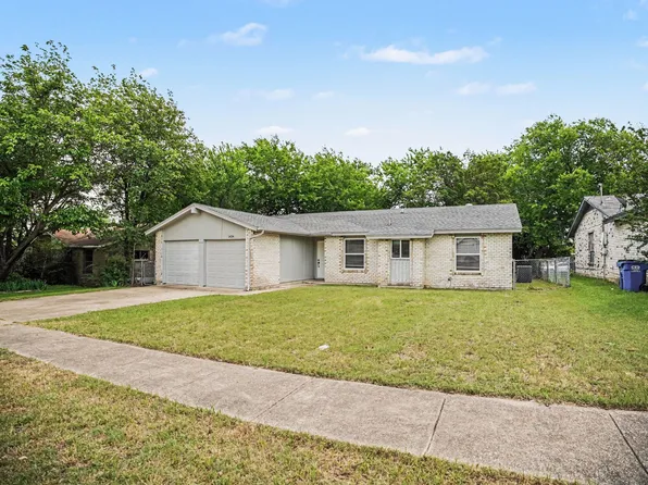 1434 Oakbrook St, Lancaster, TX 75134