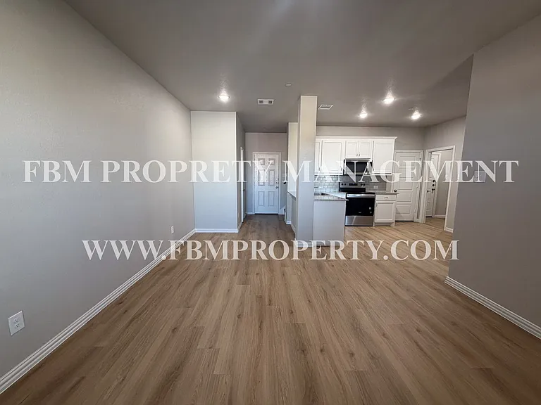 1777 Refuge Way — Photo 14