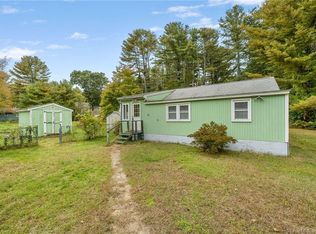 11 Pine Tree Rd, Moodus, CT 06469