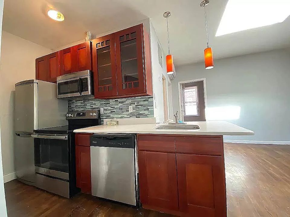 1st image of 1673 Nostrand Ave #3R