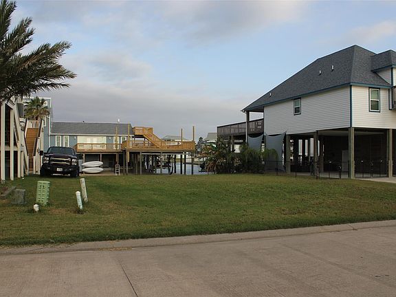 3rd image of 22210 Cantina Dr