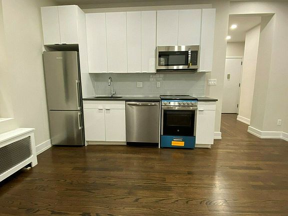 2nd image of 645 Ocean Ave #Acc