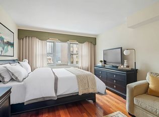 153 E 57th St APT 17F, New York, NY