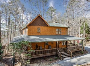 80 N Blackberry Ln, Mineral Bluff, GA 30559