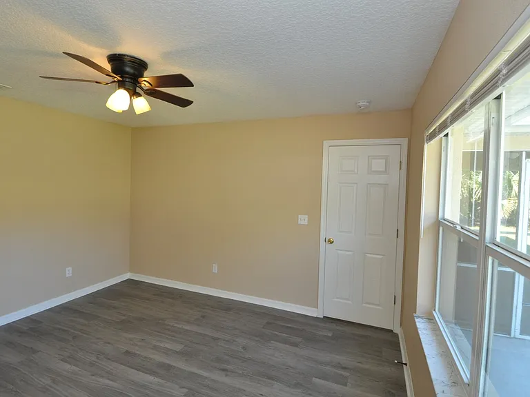 23 Primrose Ln — Photo 28