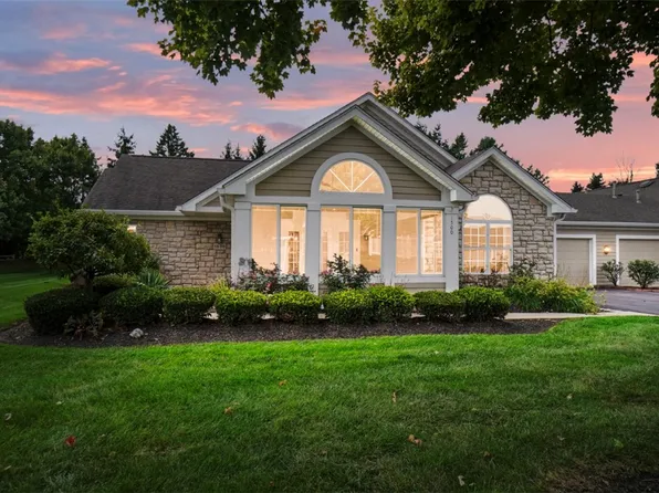 1500 Turnberry Village Dr, Dayton, OH 45458