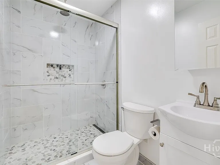 108 Village Lake Dr — Photo 29